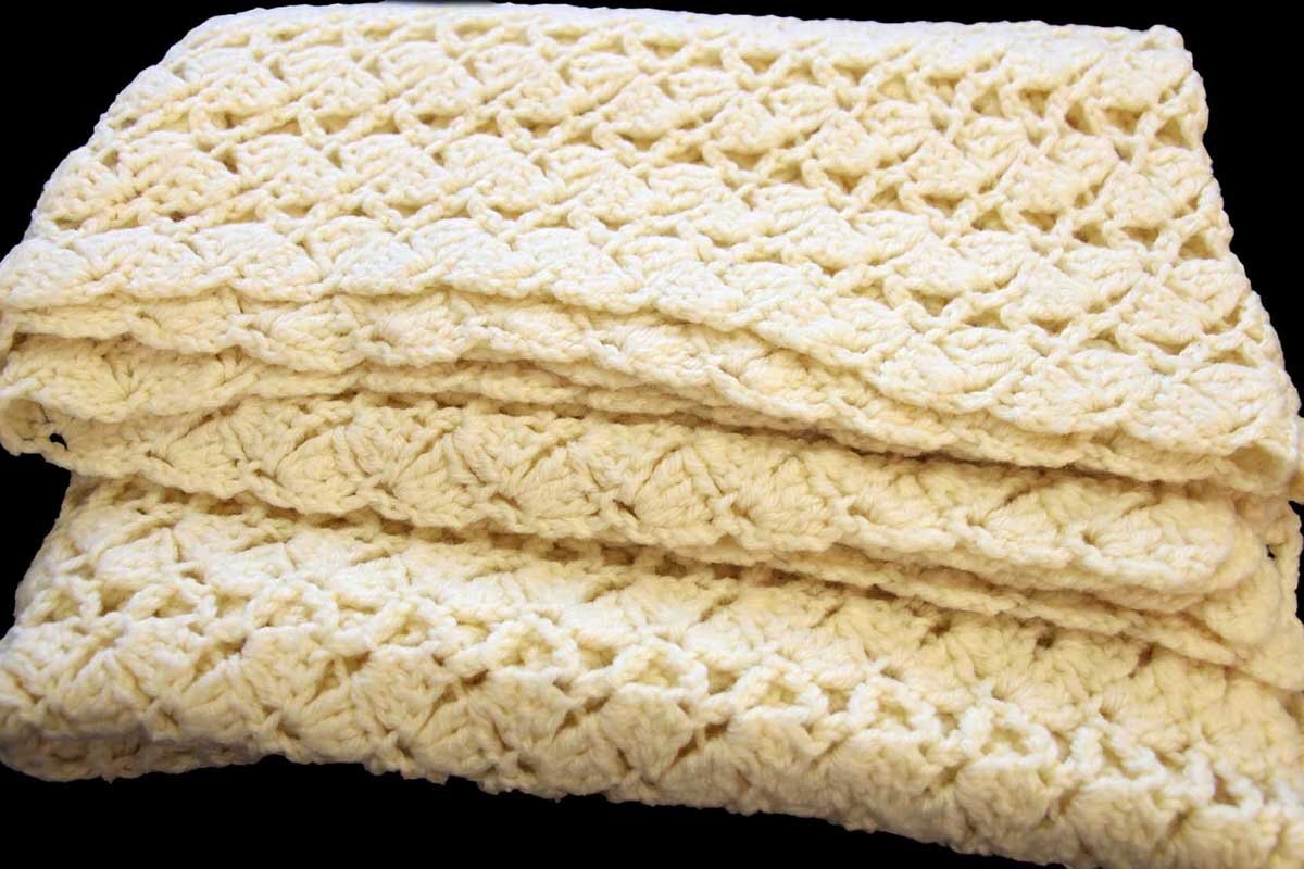 ★ハンドメイド ブランケット 無地 アイボリー★G カギ編み グラニー ラグ モチーフ インテリア オールド ビンテージ拍卖