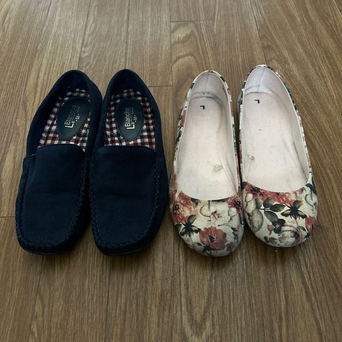 ★レディースシューズ 2足セット ネイビー スウェード シンプル 花柄 かわいい拍卖