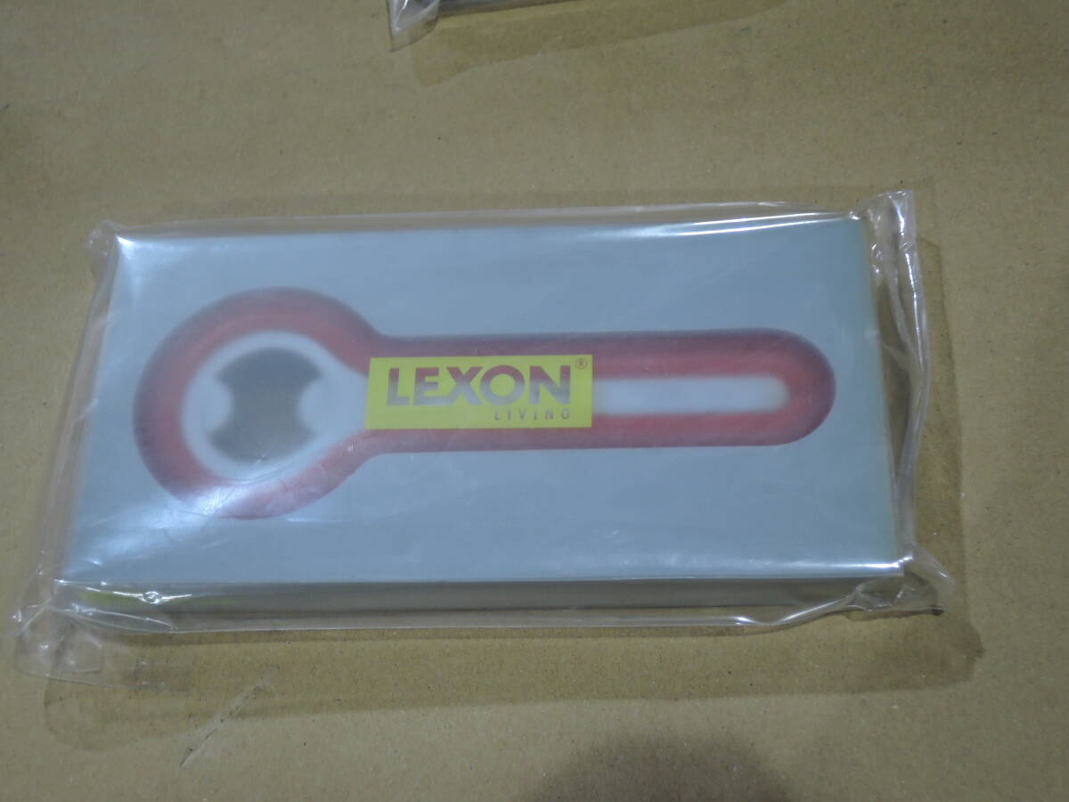 倉庫保管品 ボルボ 未使用 シリコン オープナー 栓抜き グッズ ノベルティ VOLVO【D-66】拍卖