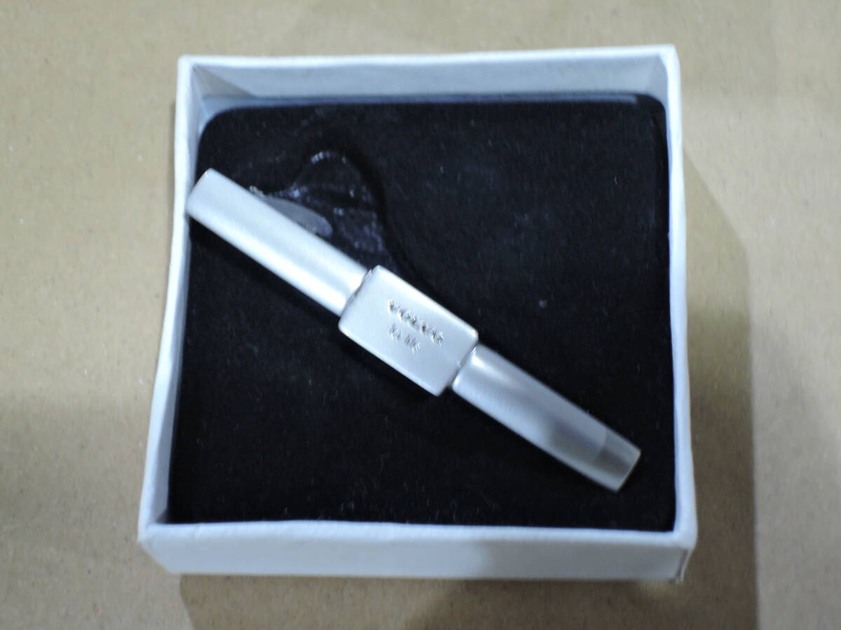 倉庫保管品 ボルボ 未使用 ネクタイピン タイピン ロゴ ファッション 小物 ② 【D-72】拍卖