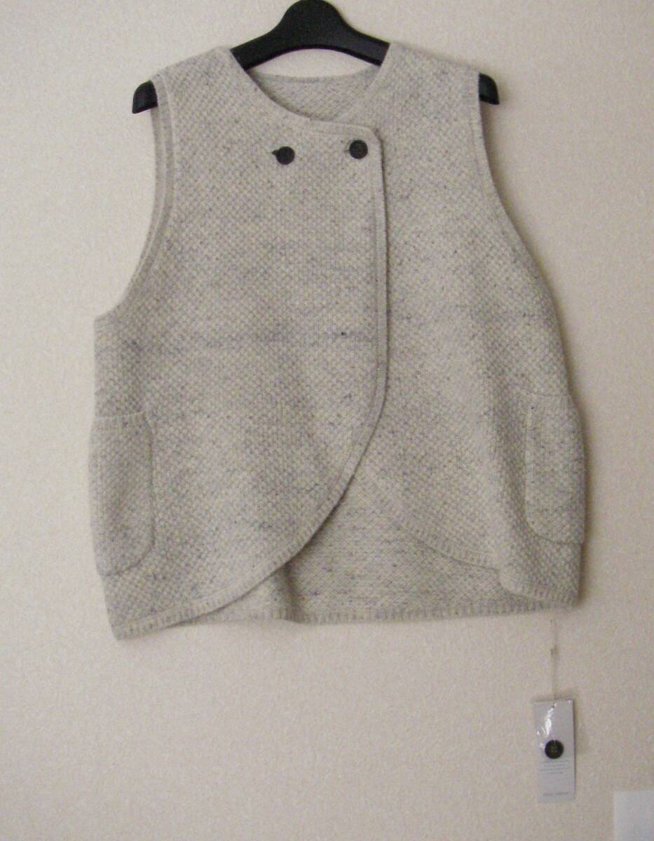 新品blue willow ブルーウィロー ベスト 13200円 2拍卖