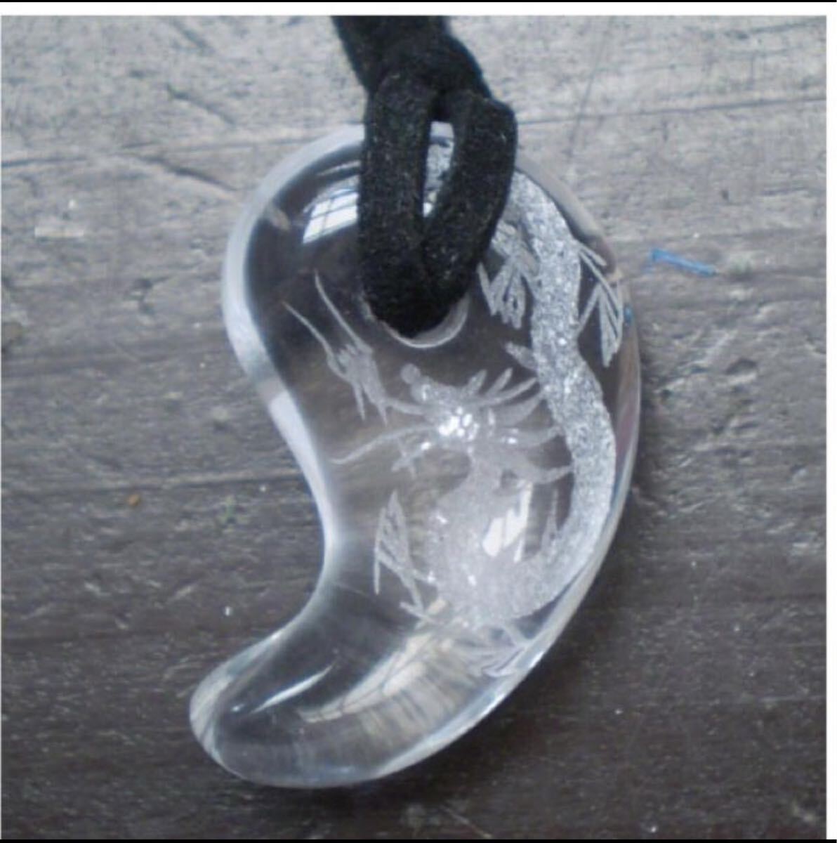 龍彫水晶勾玉ネックレス 天然石 パワーストーン拍卖