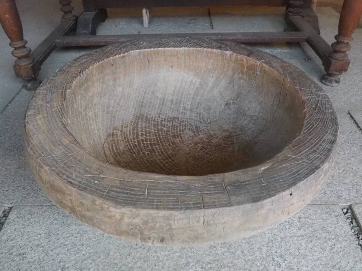 【重厚な無垢こね鉢65㎝】骨董ガーデニング蕎麦打ち花器花入れ古道具アンティーク木製インテリア古民具杵臼ドライフラワー観葉植物拍卖