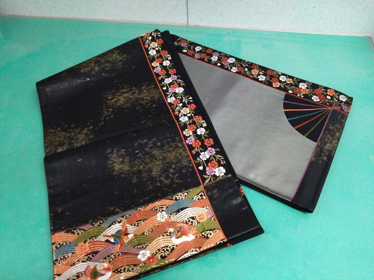 ●5 高級 袋帯【春日譜末広文】金彩 鴛鴦 花 刺繍 輝き 光沢 煌 雅 豪華絢爛 六通 帯 縁起物 中古 保管品 ③拍卖