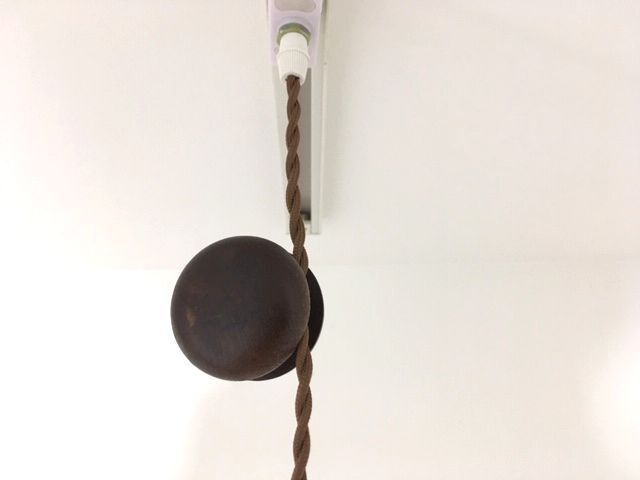 大特価★シンプル ペンダントライト用ウッドコードリール ブラウン 収納 照明 木製 コード調節器 長さ調整 無垢材 コンセントリール拍卖