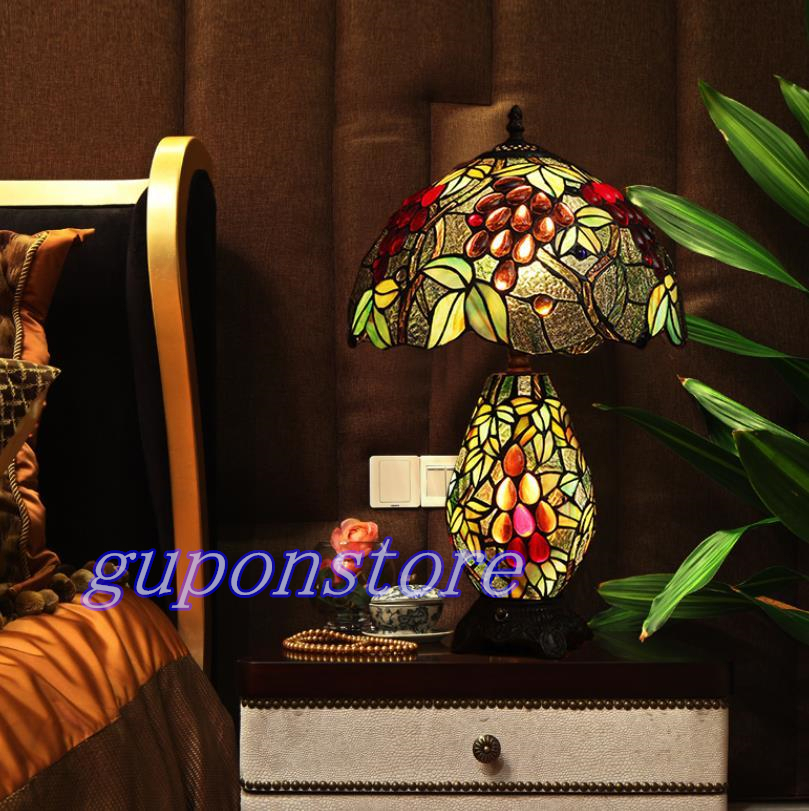 室内芸術☆絶賛★独特【ステンドランプ ステンドグラス アンティーク 花柄】レトロな雰囲気がおしゃれ★ヴィンテージ ティファニー 照明拍卖