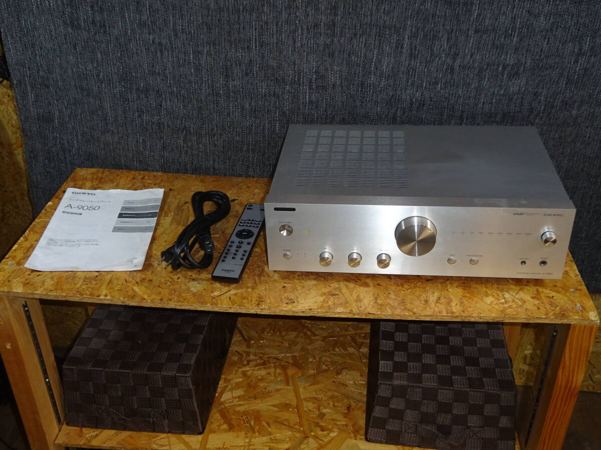 ONKYO A-9050 プリメインアンプ フォノ入力あり リモコン・取説付き 動作良好拍卖
