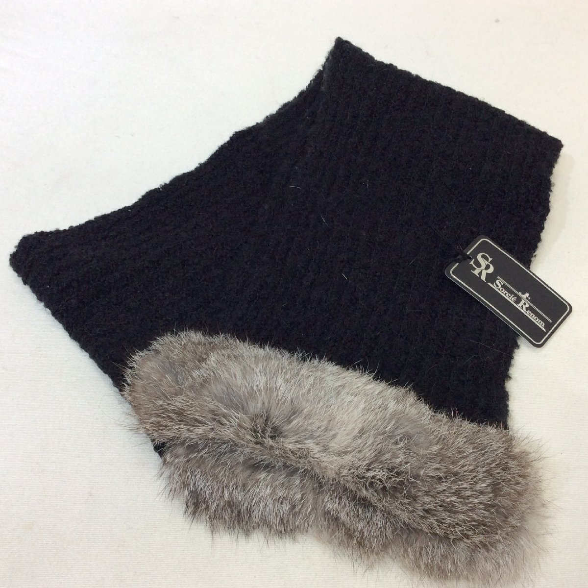 新品☆ラパンファー付きマフラー ブラック【クリックポスト発送】拍卖