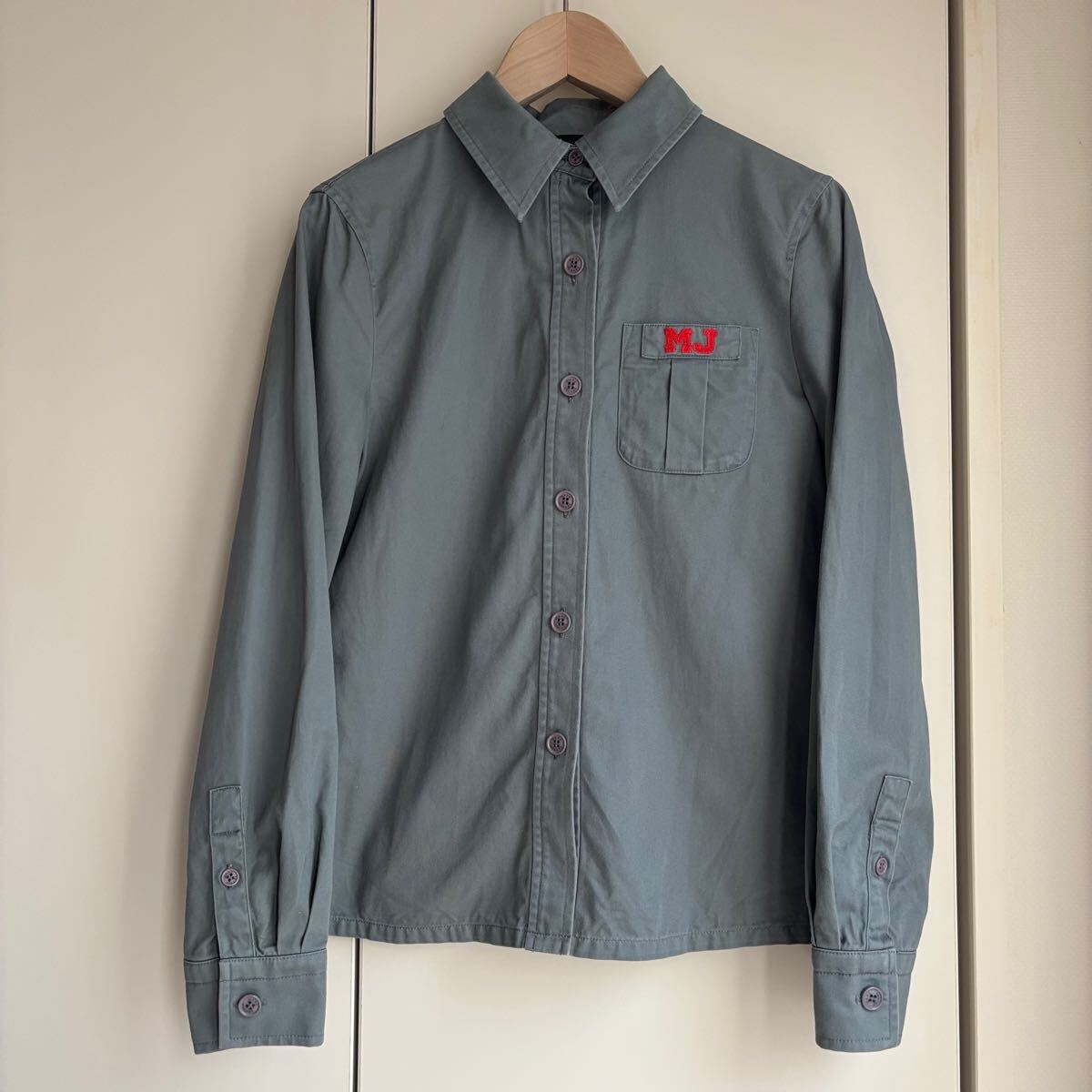 マークジェイコブズ MARC JACOBS長袖ワークシャツ ロゴ刺繍 サイズ4 ブルーグレー 綿 コットン長袖シャツ SHIRT拍卖