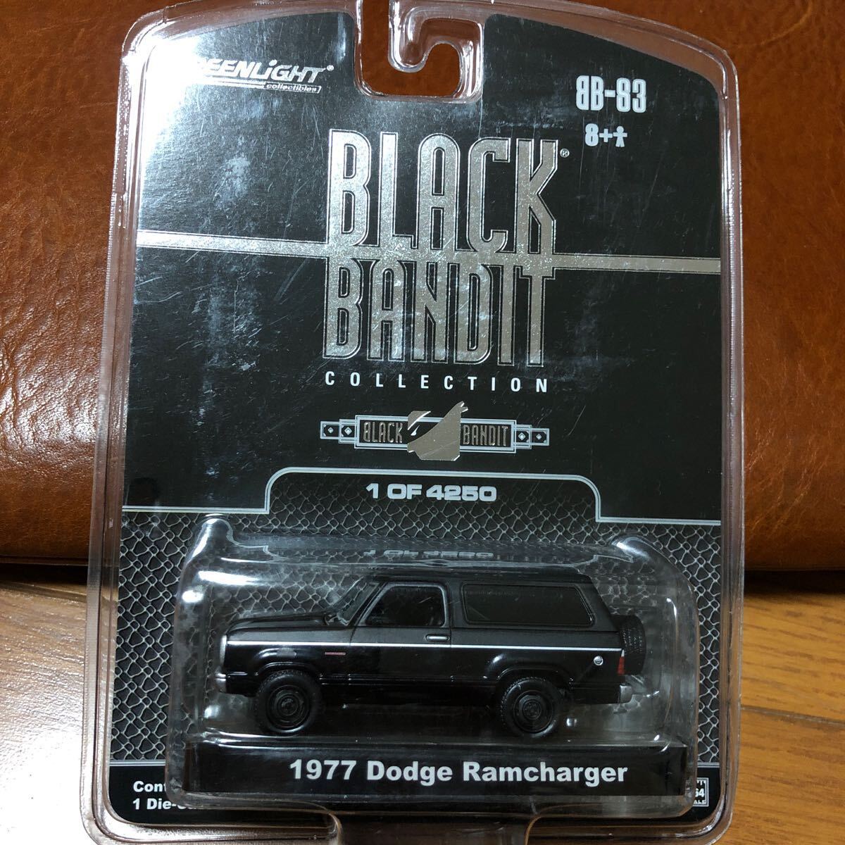 Greenlight BLACK BANDIT 1977 DODGE RAMCHARGER 拍卖