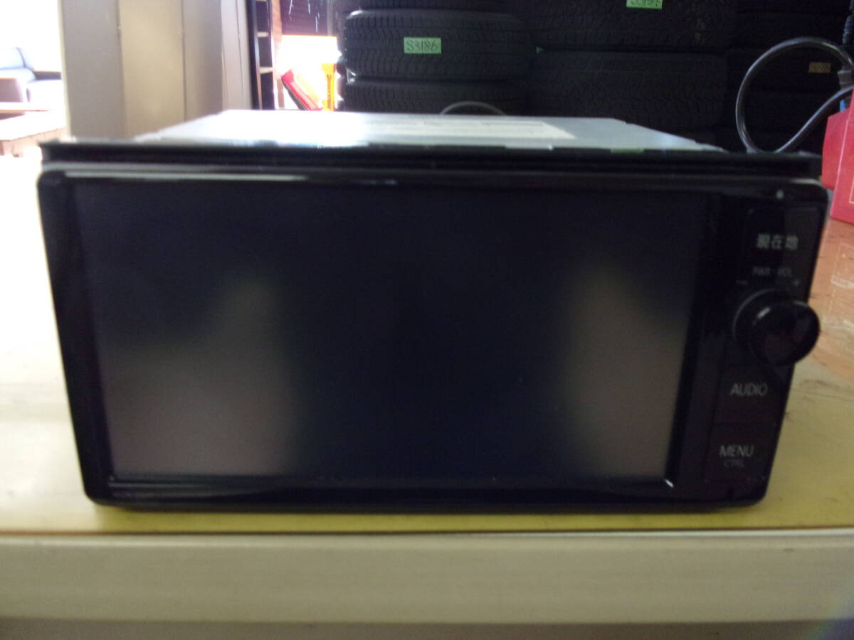 ♪F0706 トヨタ NSZN-W64T 7インチワイド メモリーナビ 2015年 中古品♪拍卖