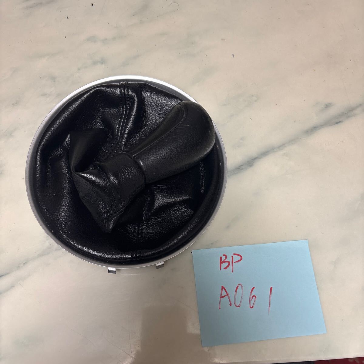 A061 スバル レガシー BP5 BL5 BP9 BPE LEGACY 用純正5MT シフトノブ シフトブーツ拍卖