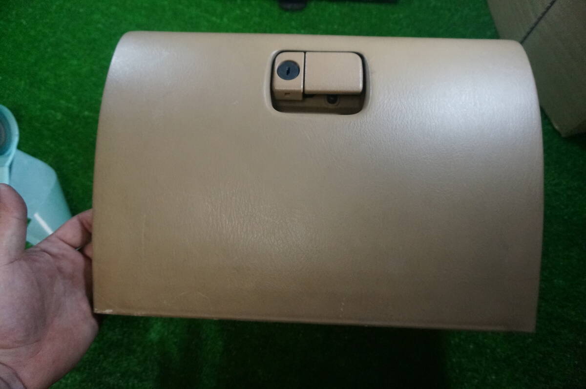 P289 NB8C ロードスター 純正 ノーマル グローブボックス コンソール 小物入れ ブラック系 / 2R9-1215拍卖