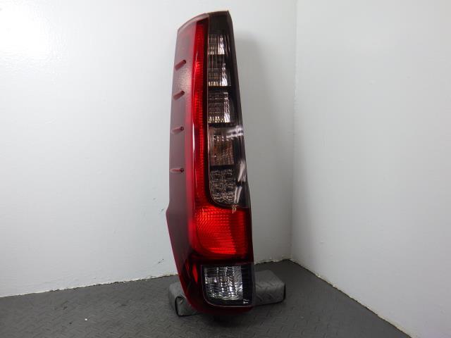 エスクァイア ZWR80G 左 テール ランプ ライト 81560-28630拍卖