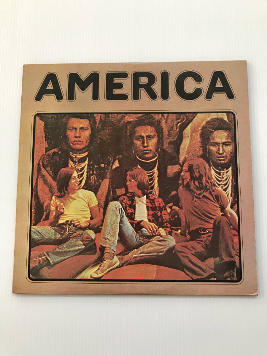 レコード AMERICA アメリカ 名前のない馬 川のほとりで/サンドマン/3本のバラ/僕には君が必要/雨の日/クローリス  HF7323拍卖