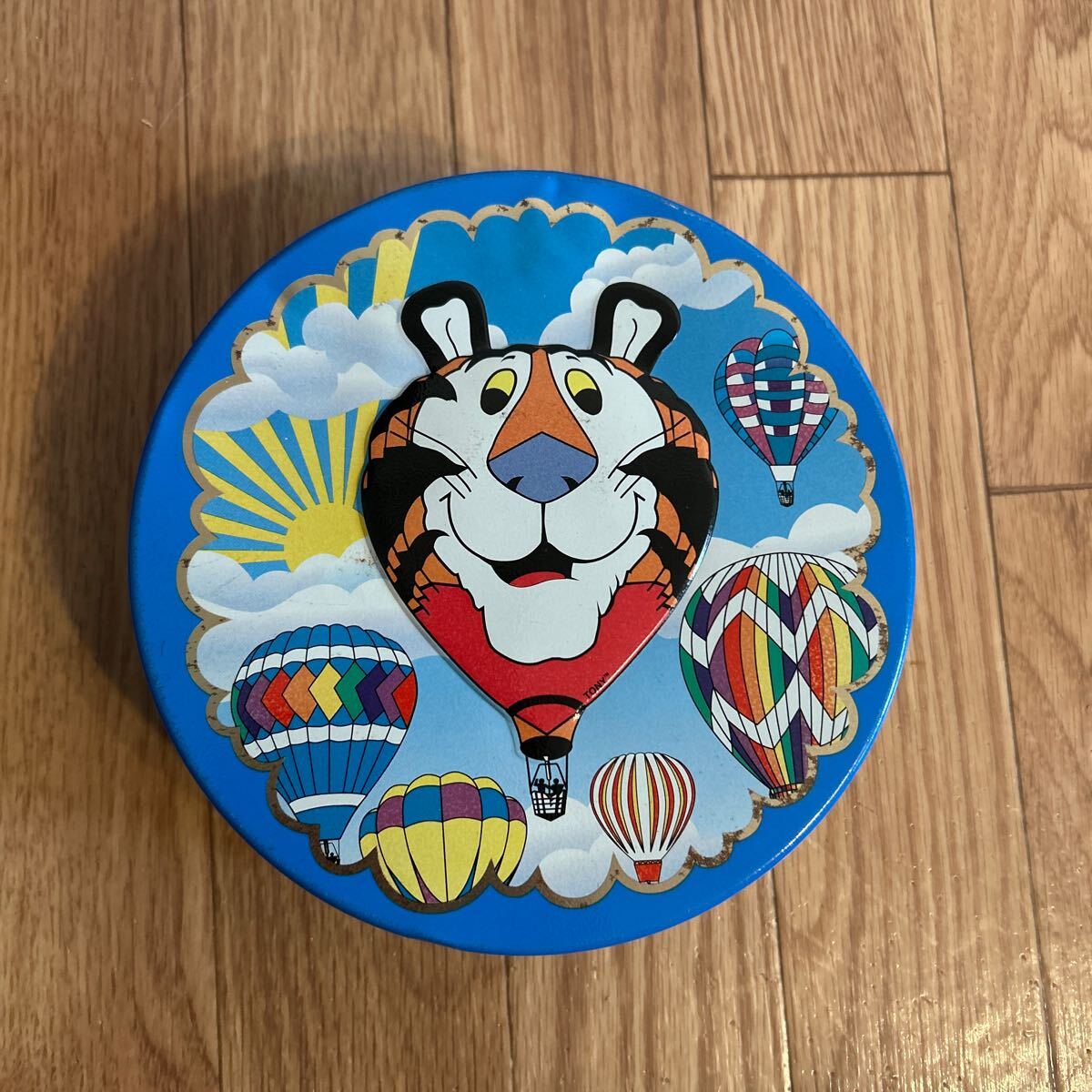 レア トニー Tony the Tiger アンティーク ヴィンテージ ケロッグ 缶 値下げ拍卖