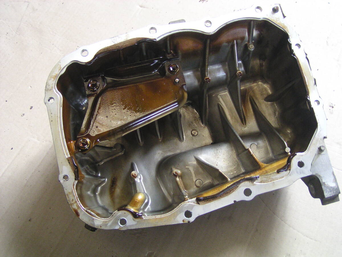 ☆ L575A ピクシス L575S ムーブコンテ オイルパン LA100 L375S LA300 L455 L675 L175 12101-B2024拍卖