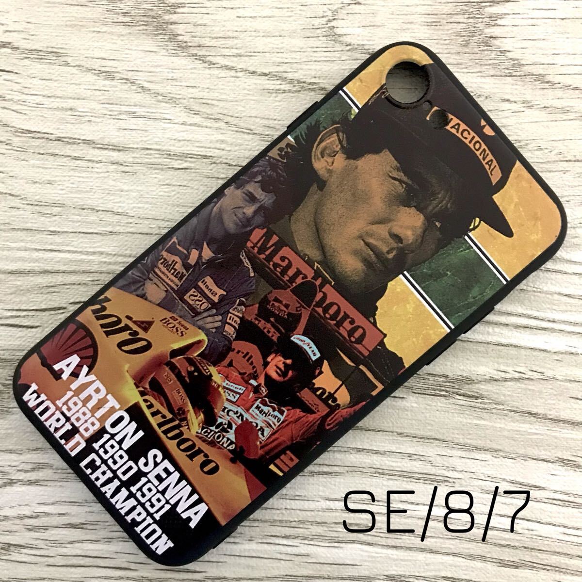 アイルトン・セナ ワールド チャンピオン iPhone 8 / 7 / SE ケース F1 マクラーレン ホンダ McLaren Honda スマホ拍卖