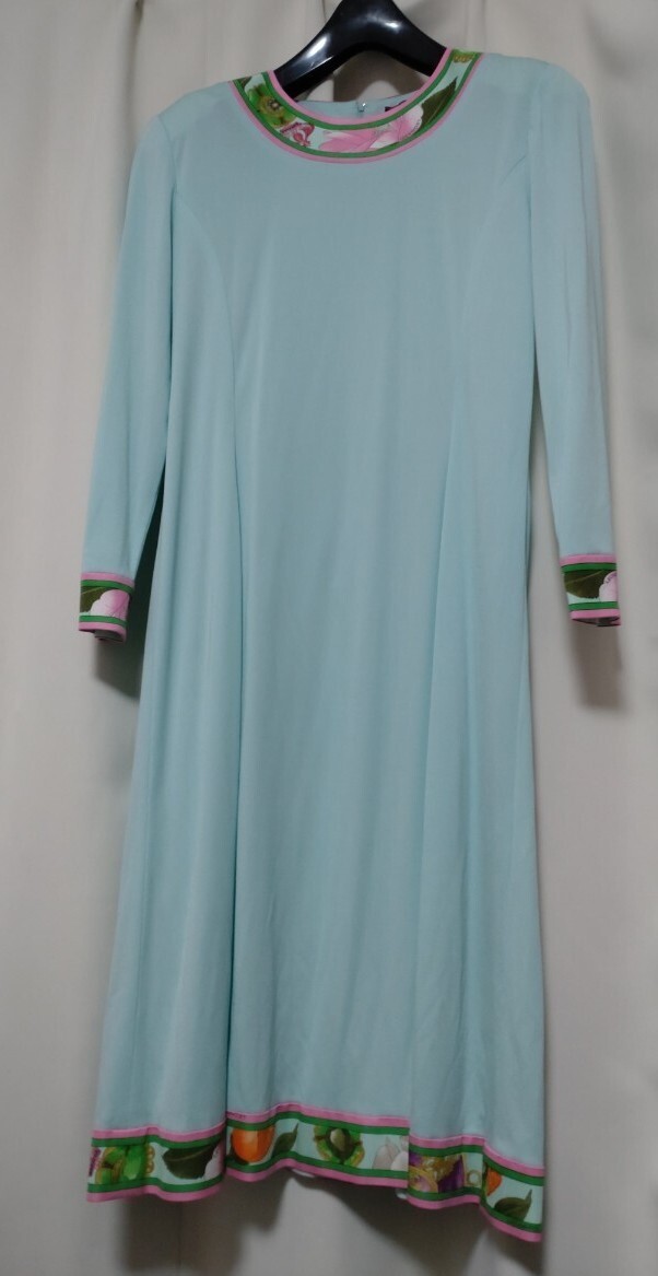 極美品 レオナール ミントカラー 上品ワンピース カンカン Lサイズ 40拍卖