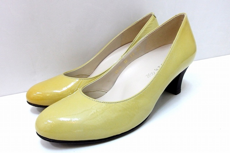 新品同様!アラヴォン aravon New Balance 【訳あり】 エナメルレザー パンプス ・22.0cm 2E 8510 sy5002219409拍卖