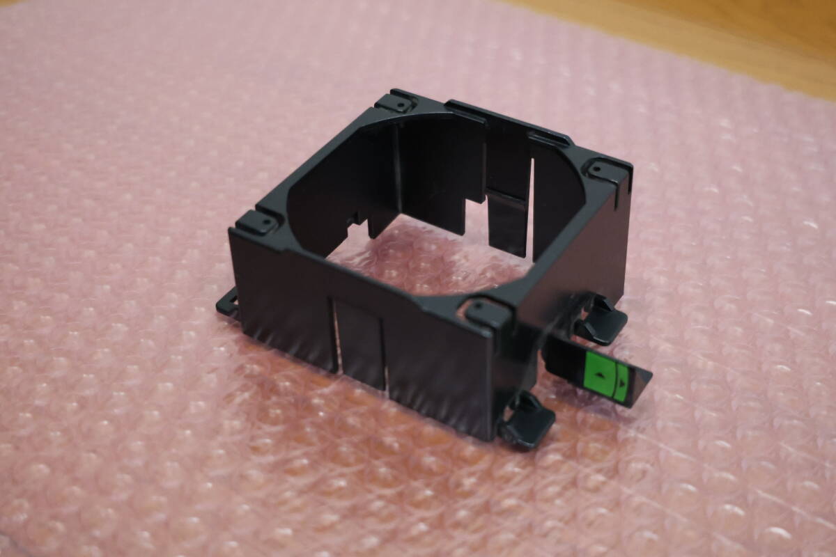 FUJITSU PRIMERGY TX1320M フロント冷却ファン7×7×2用カバー 3.5インチ用-01拍卖