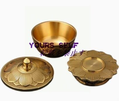 別上筋彫前具 洒水器、塗香器セット 真鍮製磨き仕上げ 密教法具 寺院用仏具拍卖