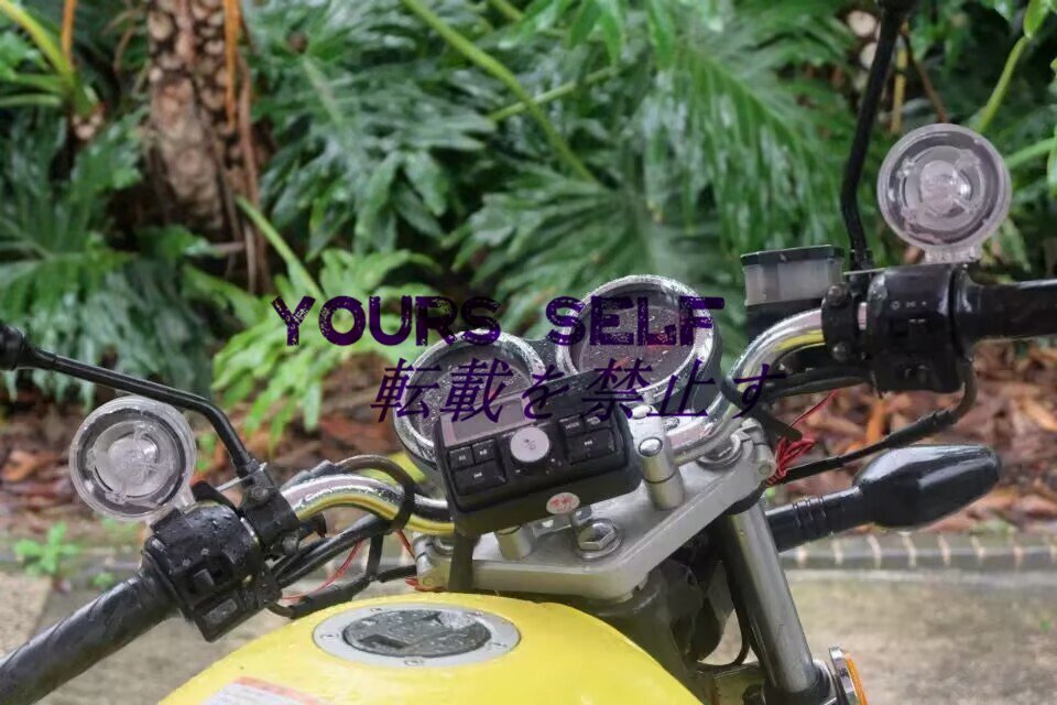 Bluetooth 防水オートバイ オーディオMP3サウンドプレーヤー USB SD FM 時計内蔵マイクリング拍卖