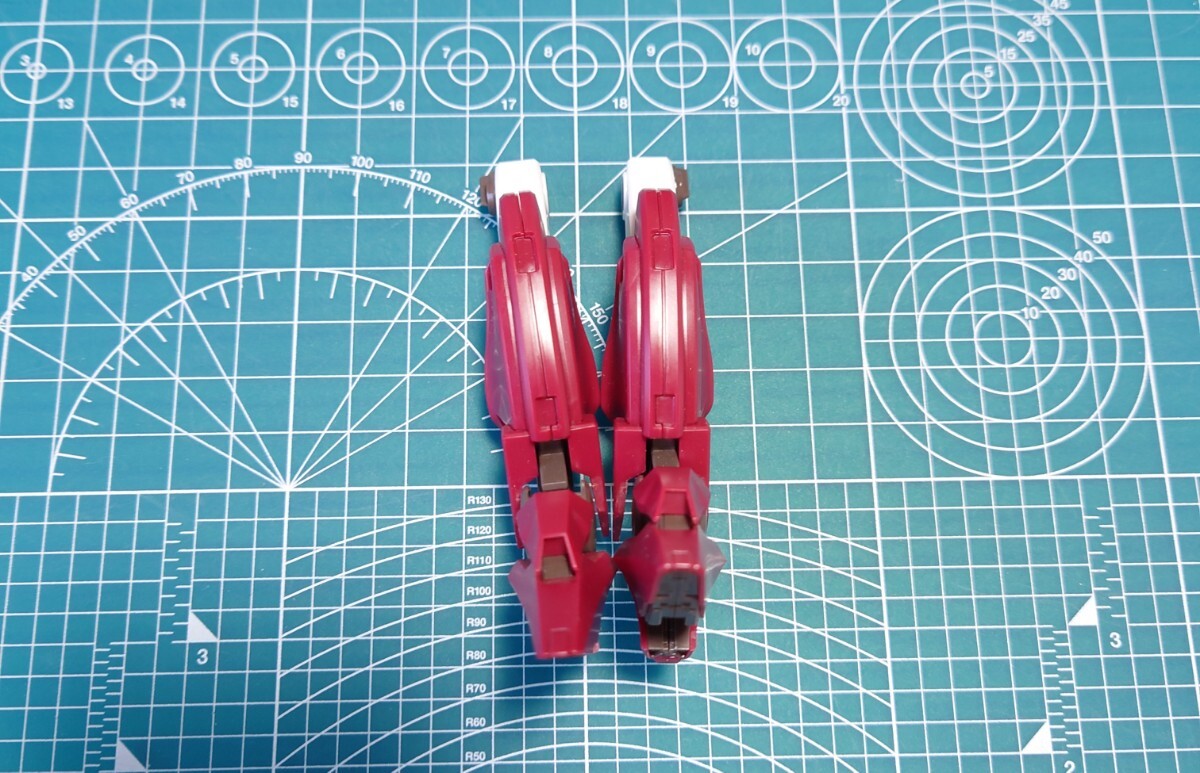 HG ガンダムスローネドライ 脚部拍卖