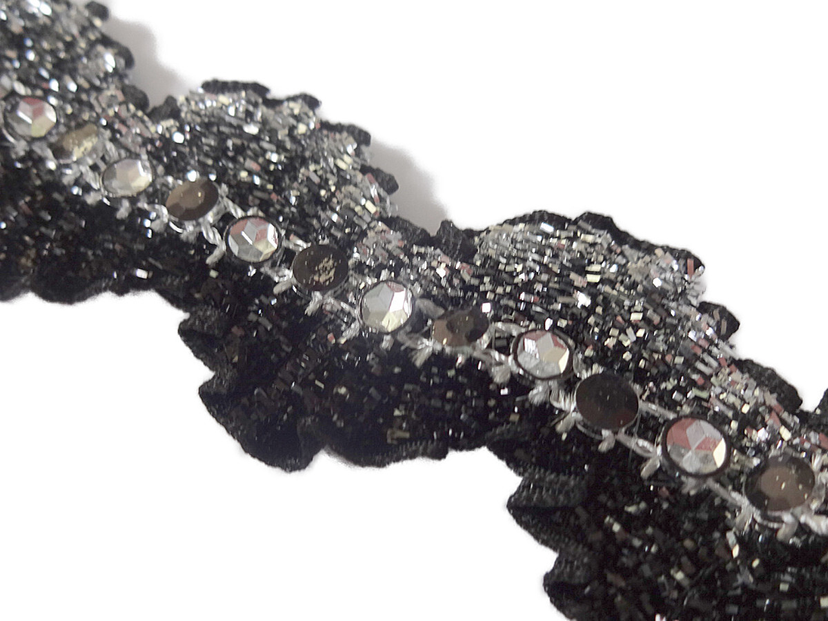 キラリ手芸部 No.3289ラメブレード 手芸用_黒色(ブラック)幅2cm×2m巻き拍卖