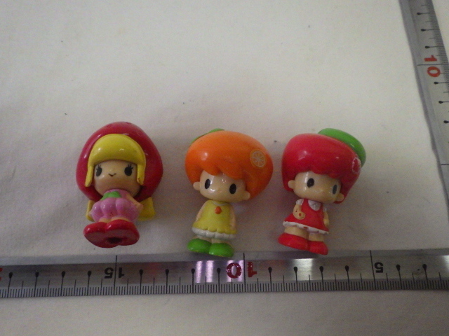 おもちゃ こえだちゃん 人形のみ 3体 りんご みかん いちご の子 中古拍卖