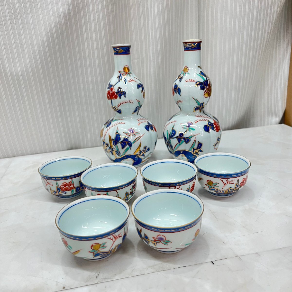 √M√ 有田焼 華山 華山萬右衛門 徳利 酒器 中古品 懐石道具 会席道具 酒器揃 √Z-250134拍卖