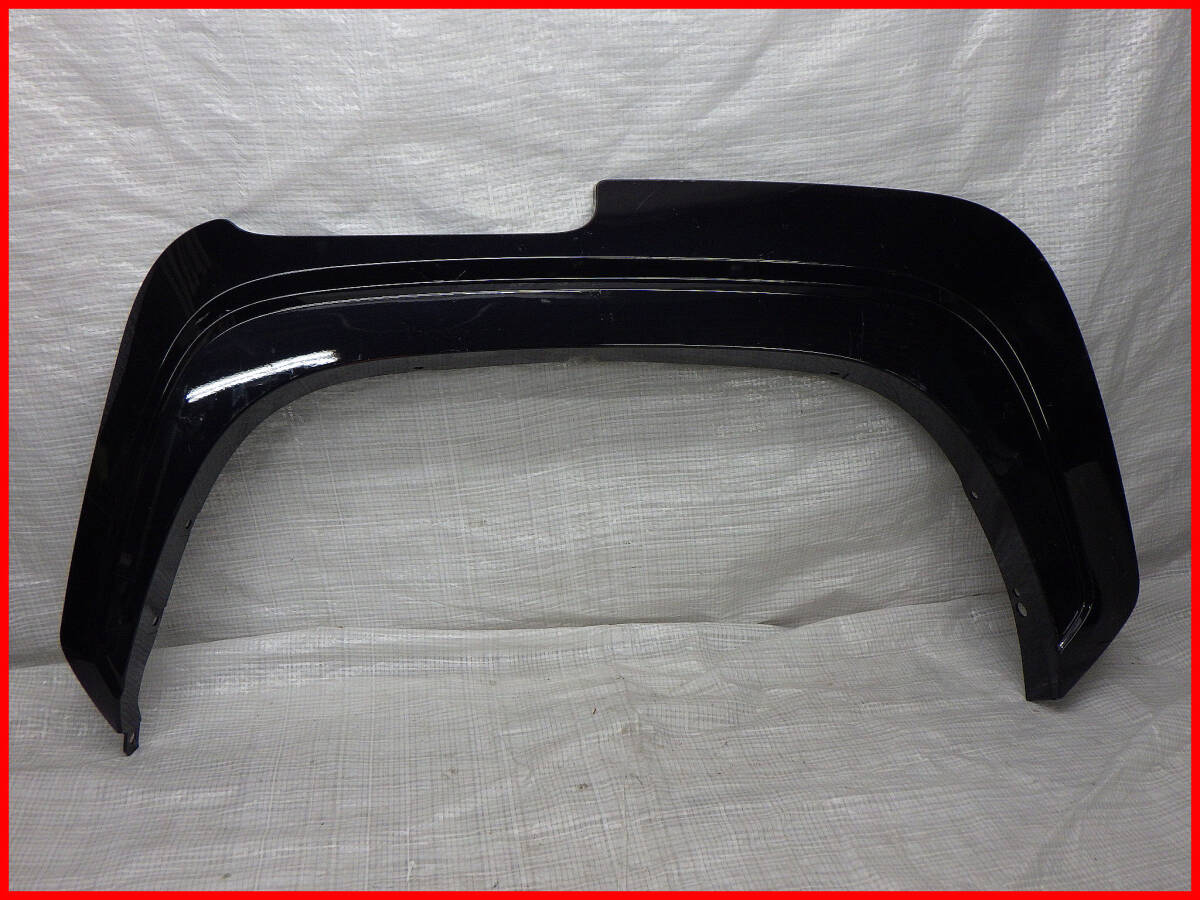 LC2T トライトン 純正リアオーバーフェンダー 左 左側 788A1A00ZP リヤ拍卖