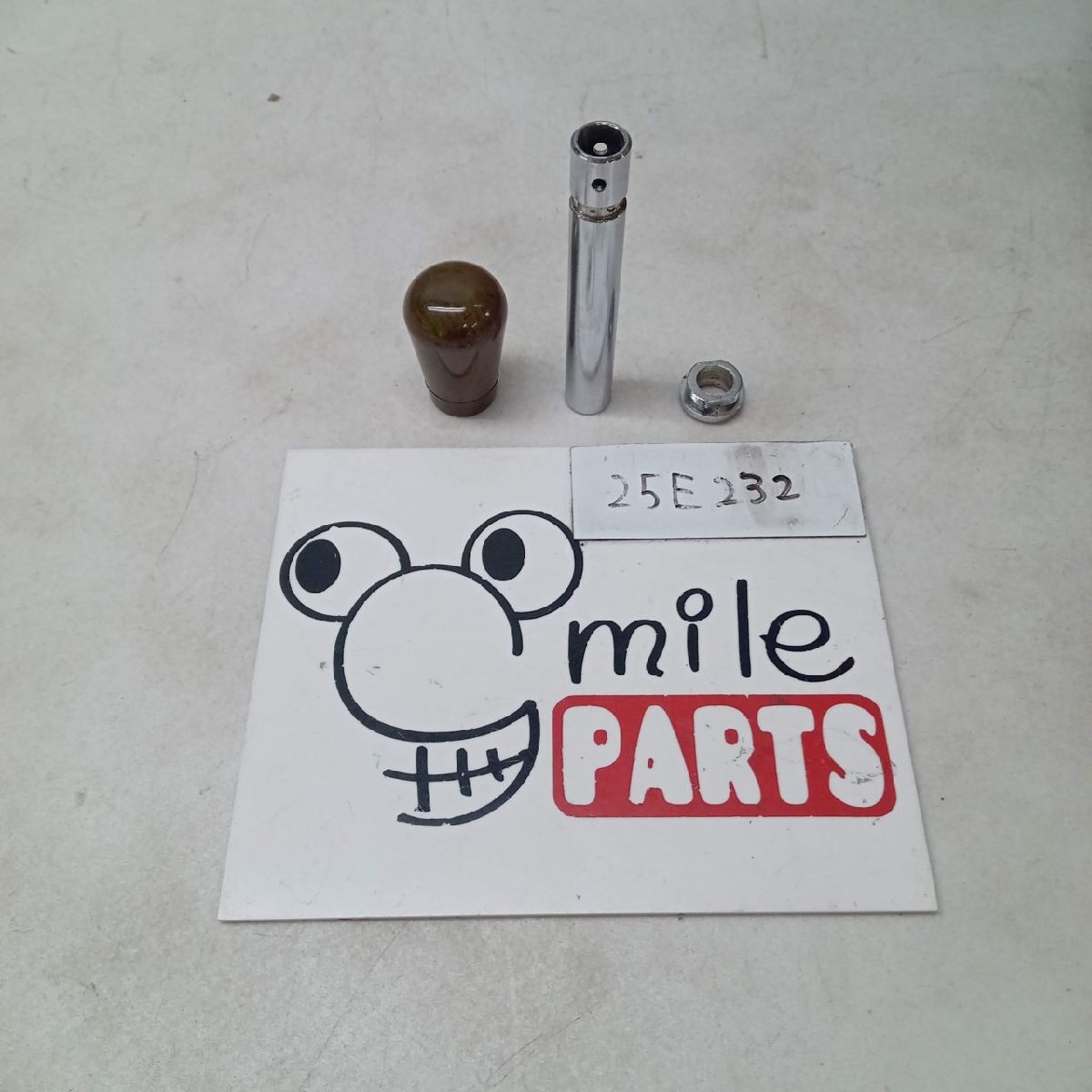 RA2/RA1 プレオ 純正 シフトノブ (木目) 2Z7-22-3/25E232*同梱不可拍卖