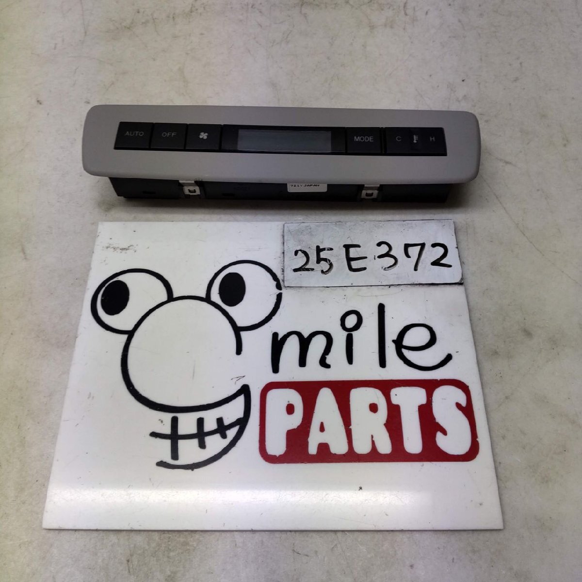 LY3P MPV 純正 リアエアコンスイッチパネル 2Z7-16-7/25E372*同梱不可拍卖