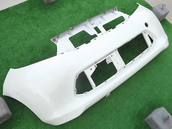 ☆送料安,ホワイトソリッド,前期★デイズB21Wフロントバンパー★純正,白★Re:P拍卖