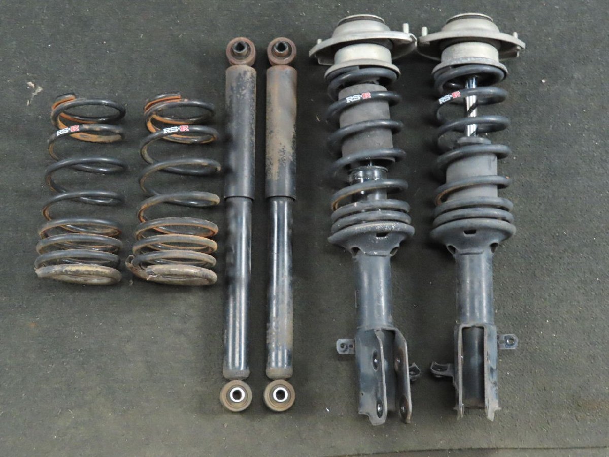 【即決! 即日発送可】AZワゴン CBA-MJ21S RS★R ダウンサス サスキット 一式 純正 ショック付 ストラット 1台分 ABS有 中古 12704拍卖