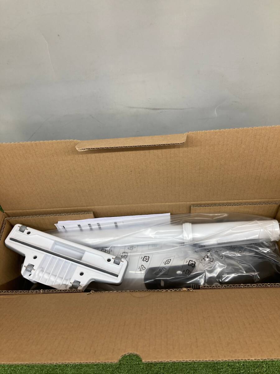 【未使用品】【0921】★マキタ 18V 充電式クリーナ カプセル式&ワンタッチスイッチ CL284FDZW 本体のみ/白 ITIUUU40VX2U拍卖