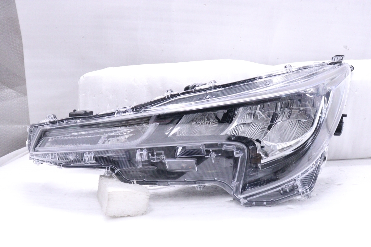 4X-1785★LED ZRE212 カローラ★左ヘッドライト KOITO 12-633 打刻:U ユニット ブラック 純正★トヨタ (DM)拍卖