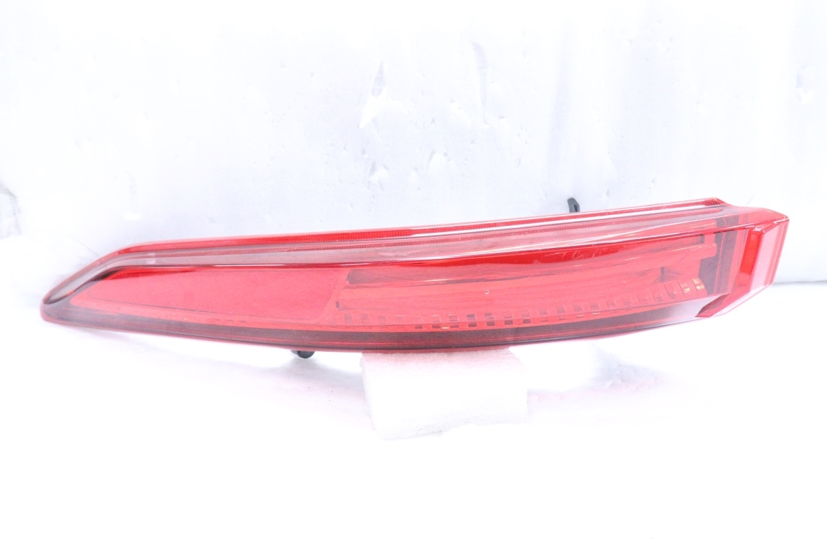 4X-921★美品★LED MXUA80 ハリアー★左テールライト STANLEY 48-237 打刻:L5 ユニット 純正★トヨタ (YM)拍卖