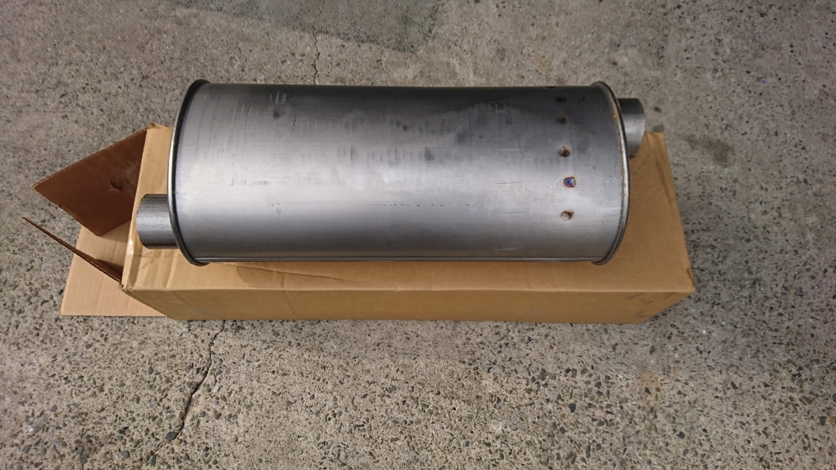 シボレーアストロ1993'~1995'マフラー新品です。拍卖