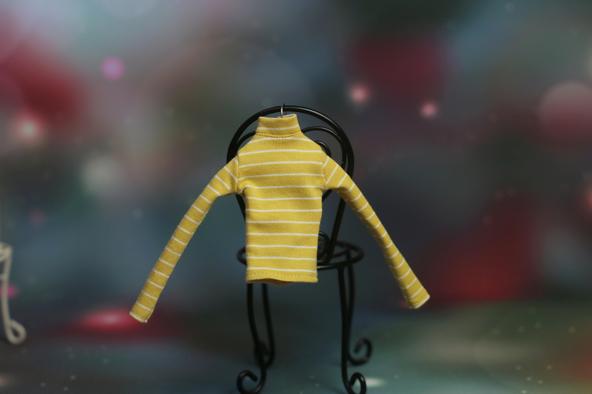 人形服a52-05(黄色いボーダー)ハイネック長袖Tシャツ細身momokoジェニー用拍卖