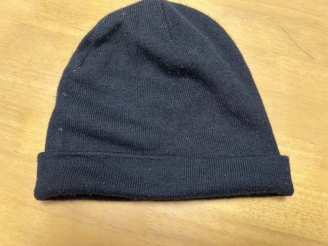 ユニクロ ブラック ニット帽 サイズ54~64㎝ 拍卖