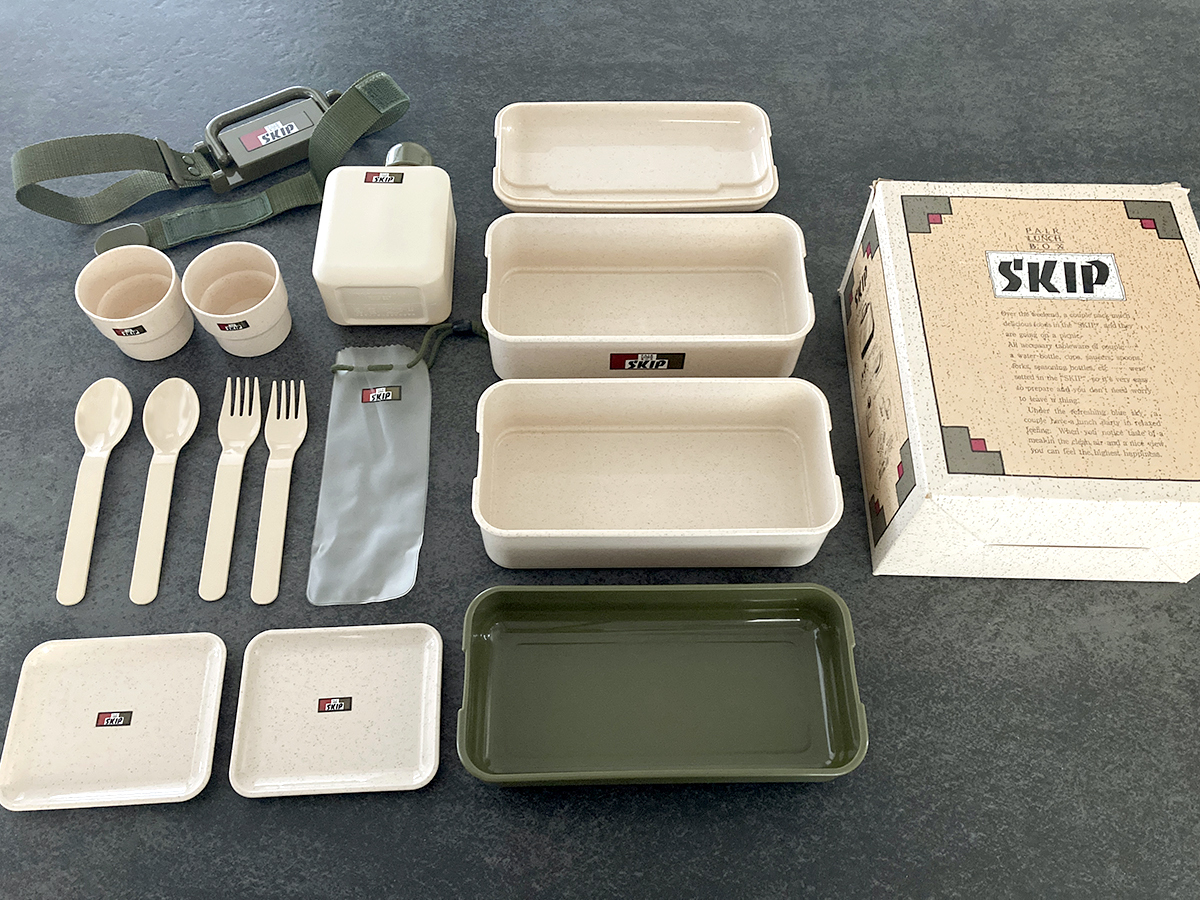 2人用 ランチボックス 3段 キャンプ お弁当箱*スプーン フォーク 水筒 コップ 皿/花見 遠足 運動会 アウトドア/カトラリー セット レジャー拍卖