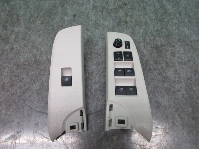 ☆ トヨタ シエンタ NHP170-7034・・・ 純正 左右 フロント パワーウインドウ スイッチ (チ-4) ☆拍卖