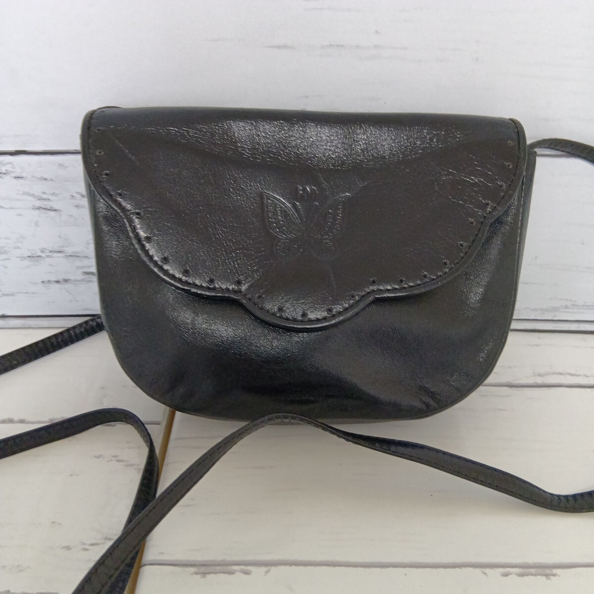 ★他でも即決出品中★超人気定番名作モデル! 形がとても良い!ハナエ/モリ/はなえもり高品質/ショルダー/バッグ/使い勝手抜群!ブラック拍卖