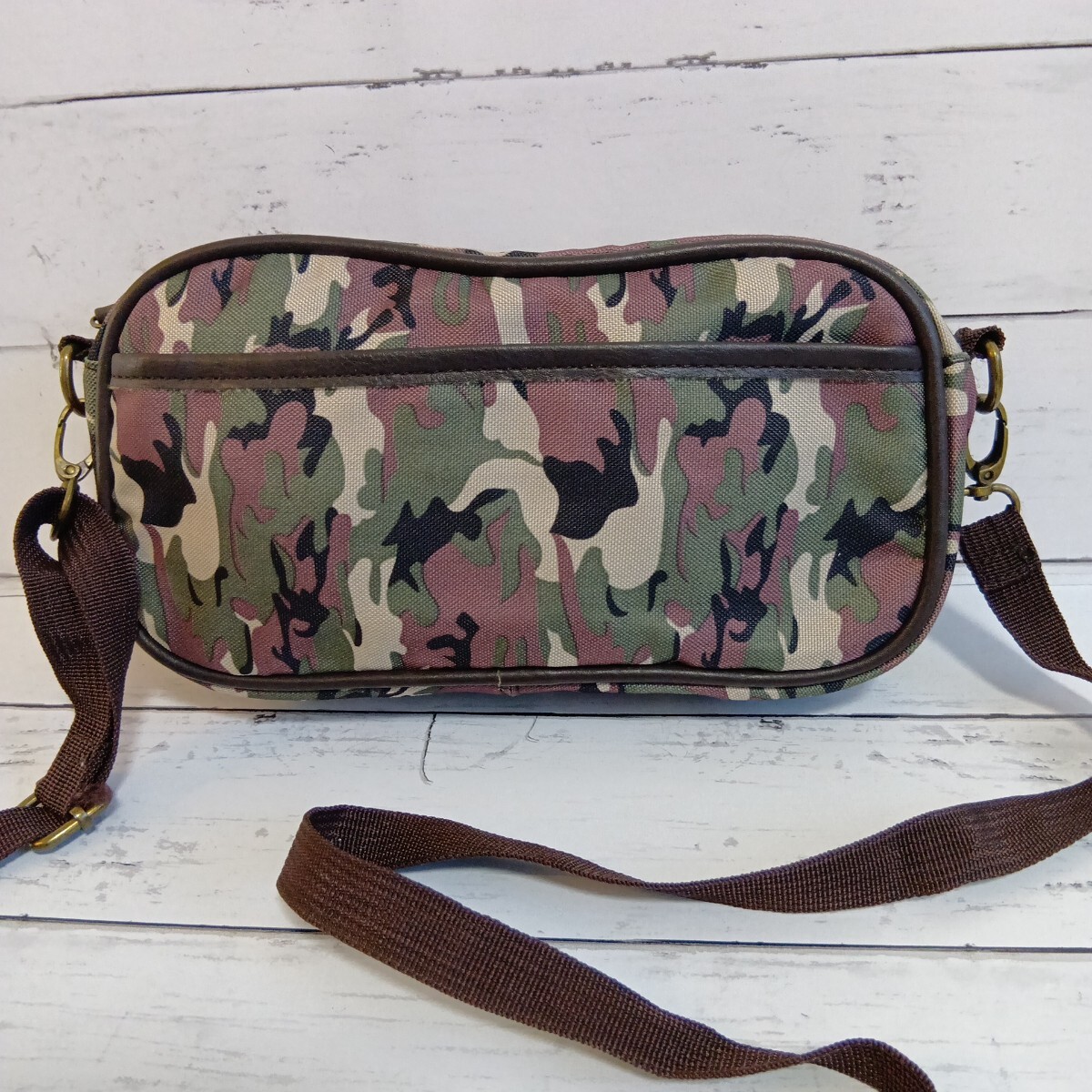 ★他でも即決出品中★超人気定番名作モデル! 形がとても良い!アーバンリサーチ/URBANRESEARCH/高品質/ショルダー/バッグ/使い勝手抜群!拍卖