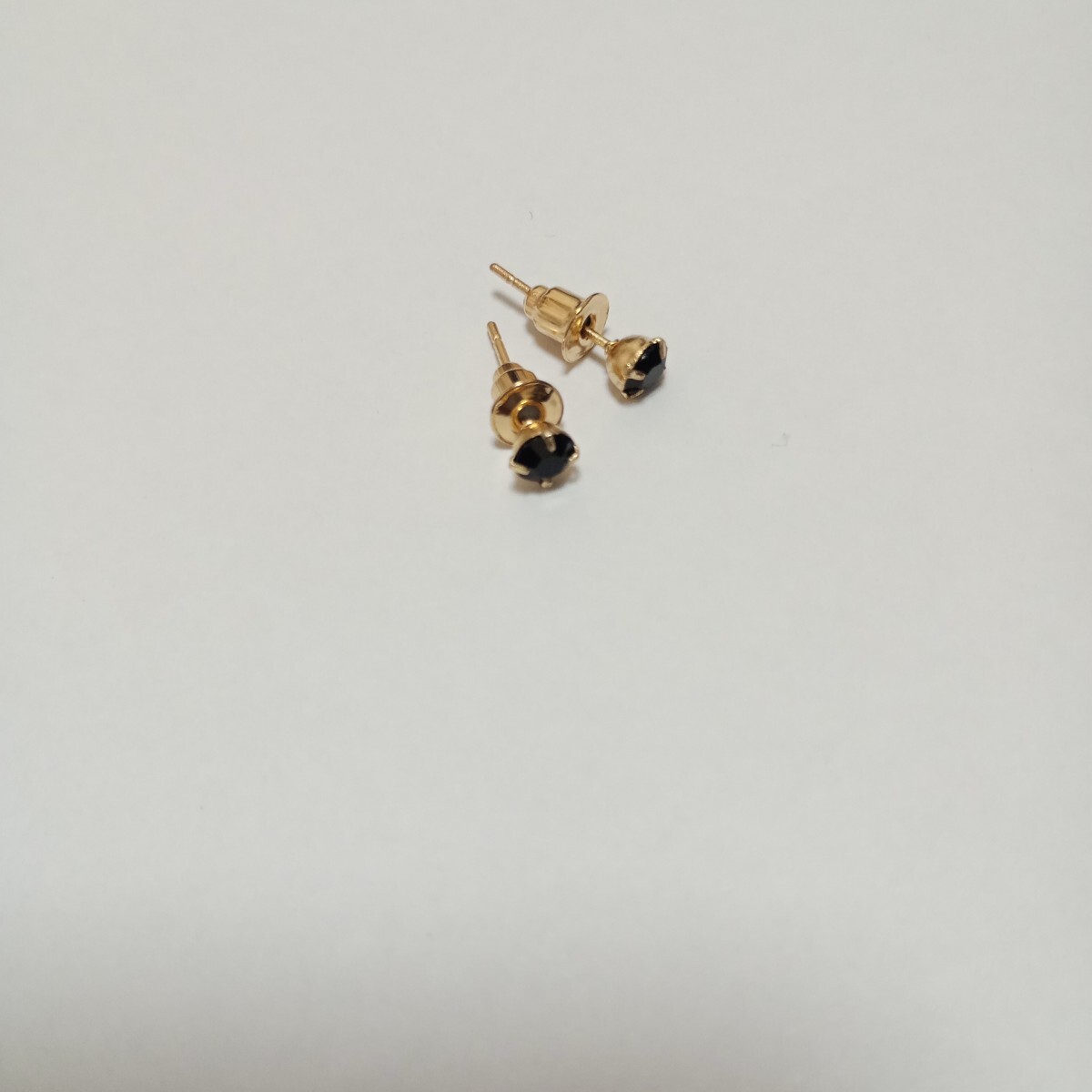 【送料無料】新品未使用 両耳 ピアス 【PXC204Z14】拍卖