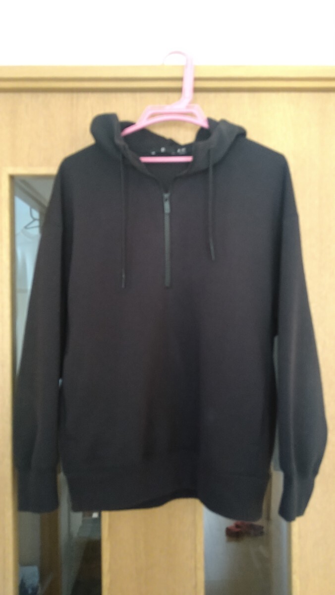 美品 ユニクロ+J ドライスウェットハーフジップパーカ(長袖) 黒拍卖