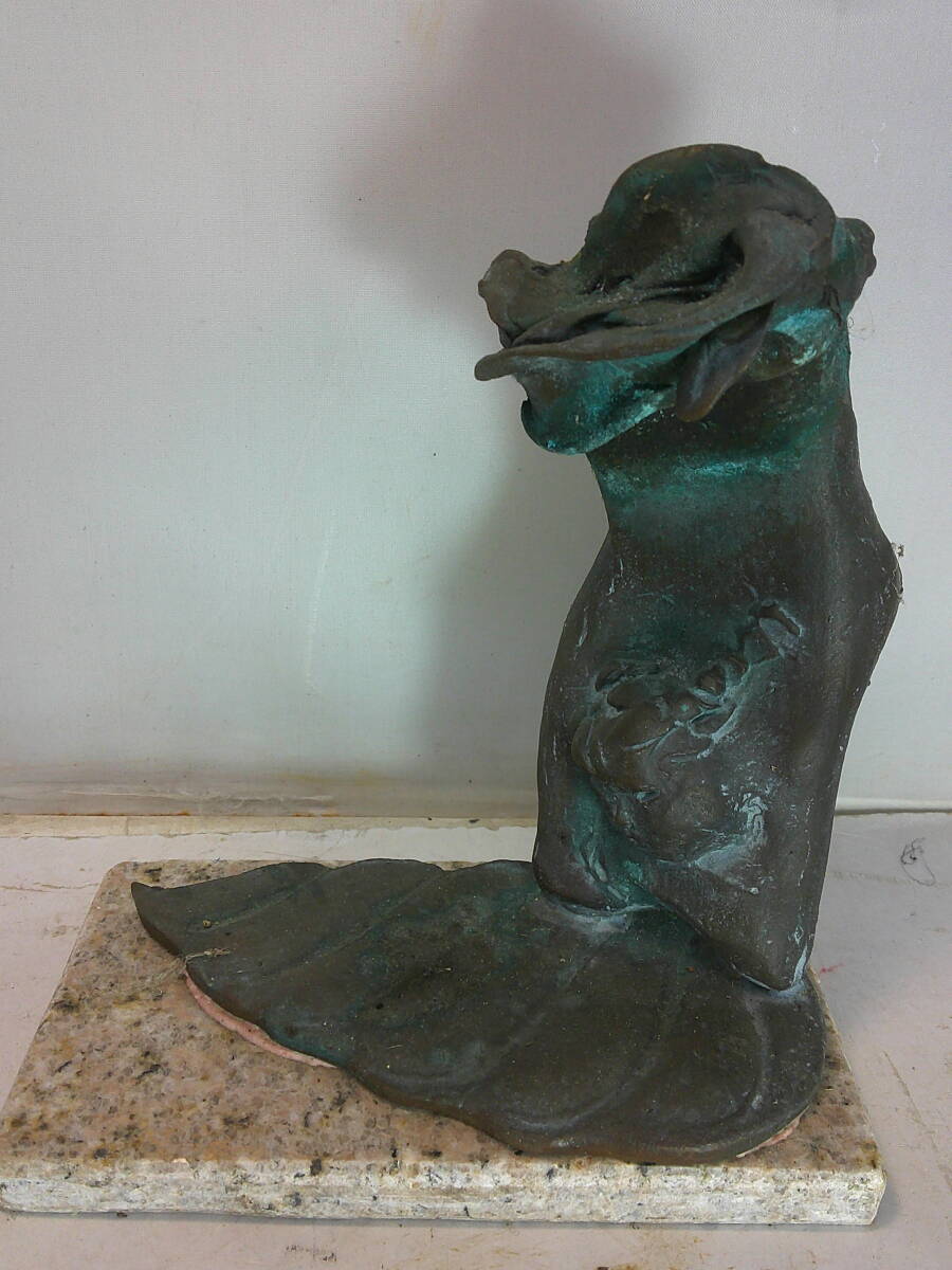 一色邦彦、新制作協会・「木の葉と逆さの子」・ブロンズ拍卖