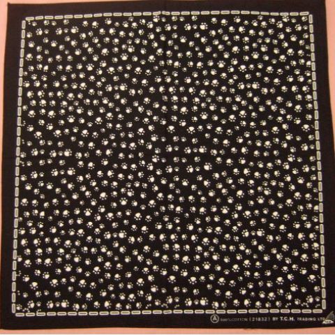 横浜最新 可愛い いっぱい肉球☆魅惑のバンダナ黒 メンズレディース 同梱4枚まで送料180円ξ☆Bξ ξ43拍卖